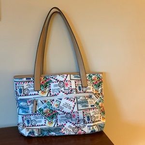 Giani Bernini Tote                                     Colorful Postcard Print